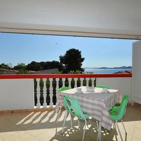 Apartment Bernardica Pakostane