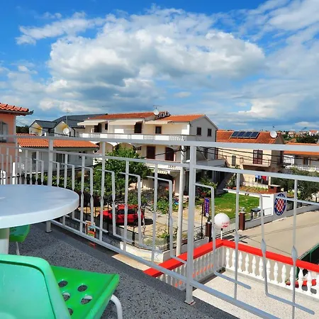 Apartment Bernardica Pakostane