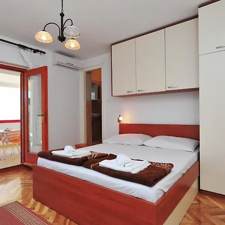 Bernardica Apartment Pakostane